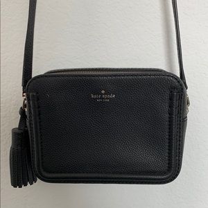 Black Small Tassel Crossbody